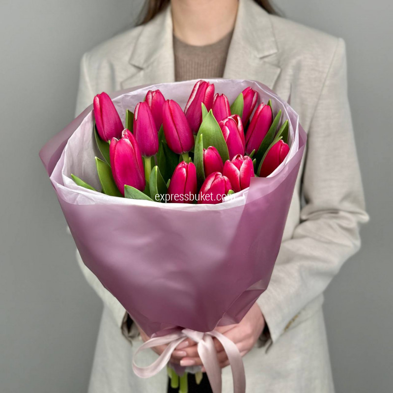 Малиновые тюльпаны, 15 шт